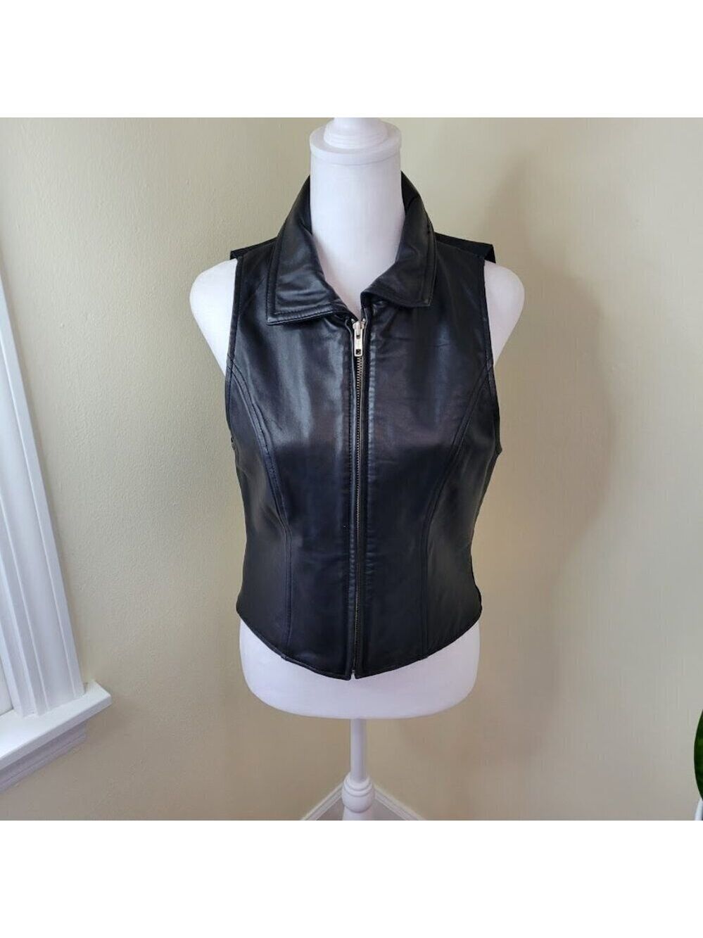 Vintage Limited America Leather Black Vest Women's Size Small - Picture 2 of 13
